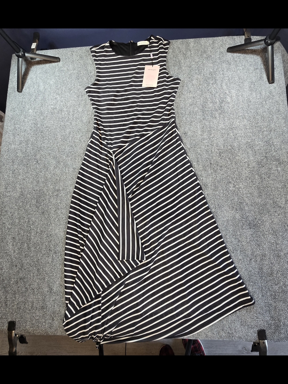 NWT Avec Les Filles Asymmetrical Midi Dress Womens M Black White Striped